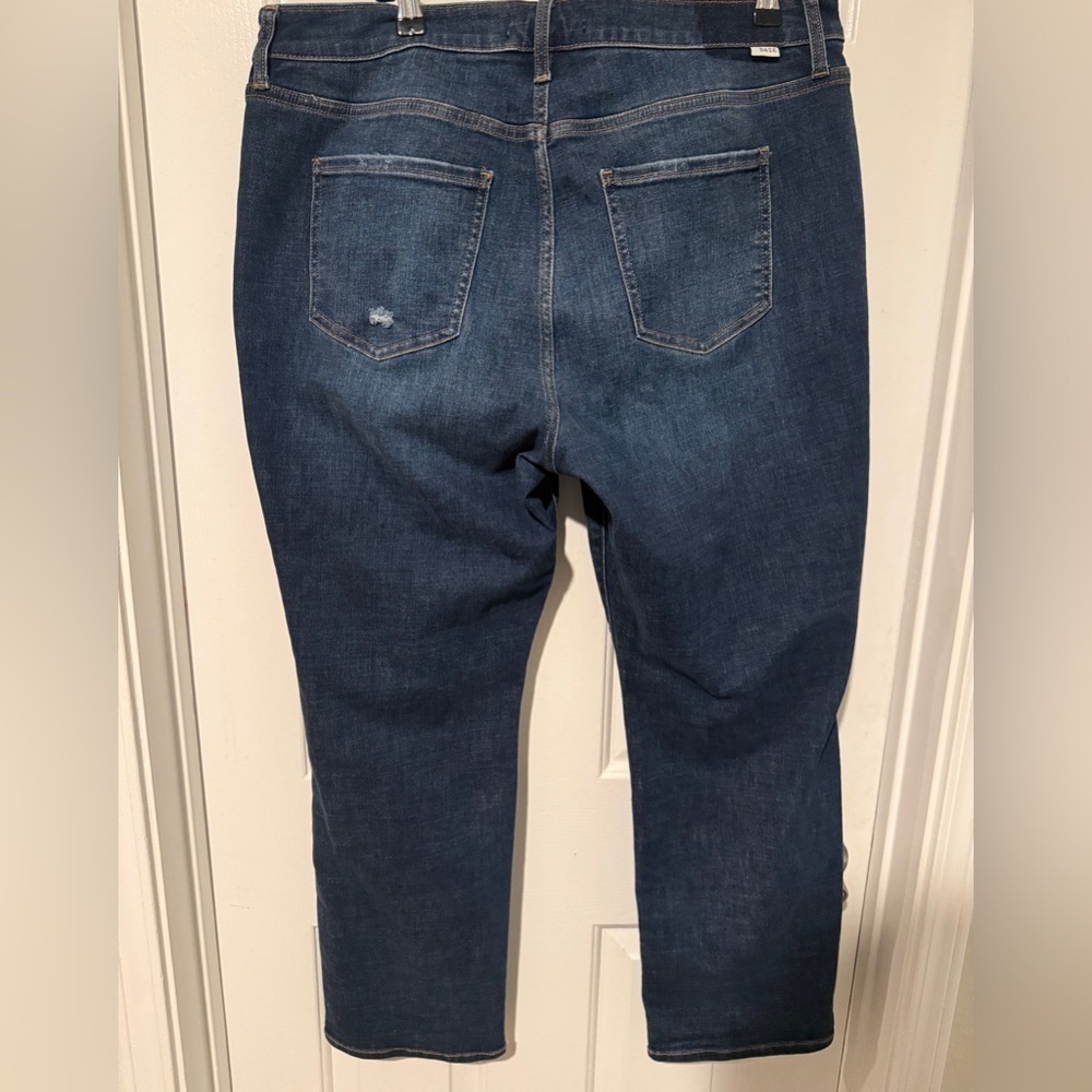 Daze Denim Distressed Mid Rise Straight Leg Jeans – Dark Wash Size 16W - Picture 2 of 8